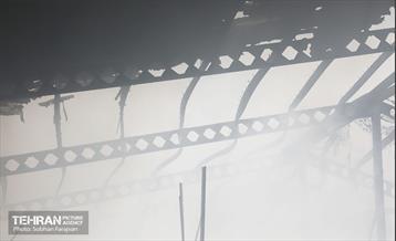 آتش‌سوزی انبار لوازم موتورسیکلت 12