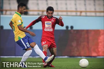 دیدار تیم های پرسپولیس  و صنعت نفت آبادان 3