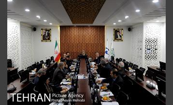 نشست شورای معاونان ومشاوران با حضور شهردار تهران 24