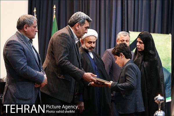 مراسم ختم جناب آقای مهندس هادی صادقی 18