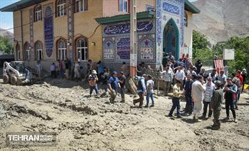 امداد رسانی شهرداری منطقه 14 به مناطق سیل زده فیروزکوه 6