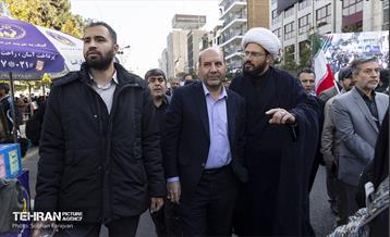 راهپیمایی یوم‌الله 13 آبان  11