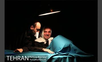 نمایش رومئو و ژولیت یا تو چرا تیبالت رو کشتی؟ 5