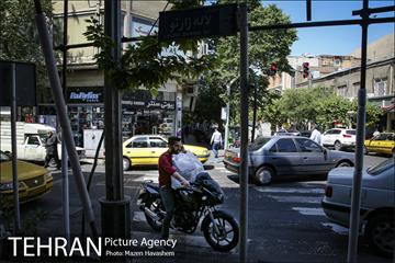 شهرنگار؛ خیابان منوچهری 8