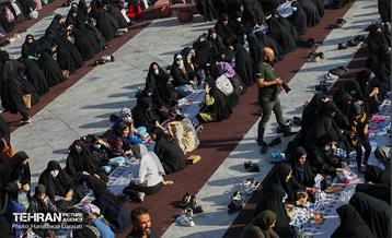 آیین آماده سازی دست سازه های نمدی برای کودکان اربعینی  5