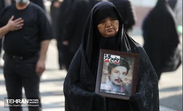 مراسم تشییع پیکرهای ۱۰۰ شهید گمنام 36