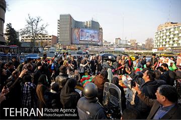 کاروان یلدایی 25