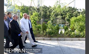 بازدید شهردار تهران از آخرین مراحل ساخت فاز2 باغ پرندگان 17