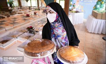 "کیک پزون نذری" در بوستان آب و آتش 9