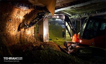 اینجا کارگاهه؛ پارکینگ طبقاتی نیایش 30