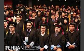 نخستین جشن فارغ التحصیلی ادوار دانشکده خبر 11