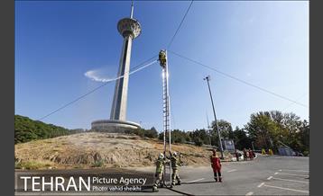 بازدید شهردار از امکانات و تجهیزات جدید سازمان آتش نشانی 11