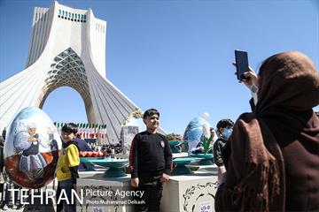 جشن تحویل سال ۱۴۰۰ در میدان آزادی  9