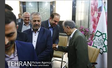 دیدار نوروزی دکتر نجفی با کارکنان شهرداری 16
