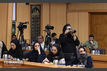 نشست خبری معاون خدمات شهری و محیط زیست 7