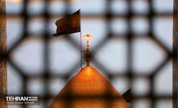 اهتزاز پرچم حرم سیدالشهدا(ع) بر فراز گنبد حرم عبدالعظیم حسنی(ع) 9