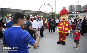 همایش پیاده روی خانوادگی کارکنان سازمان آتش نشانی  56
