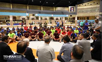 بازدید شهردار تهران از اردوی تیم ملی کشتی