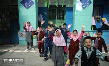 به وقت خدمت؛ مرکز «پویا شهر منطقه 19» ویژه کودکان کار 1