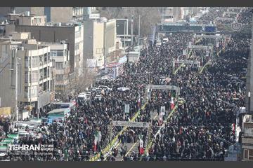 راهپیمایی ۲۲ بهمن در تهران - ۲ 10