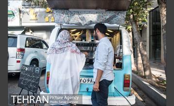 کافه راه سیار پشت فولکس واگن قدیمی‎ 6