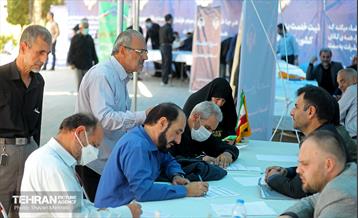 میز خدمت شهرداری تهران در نماز جمعه 35