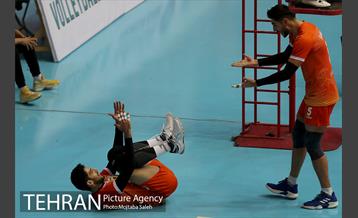 دیدار تیم های والیبال سایپا و خاتم یزد 7