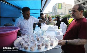 مهمانی ۱۰ کیلومتری عید غدیر در تهران - 3 58