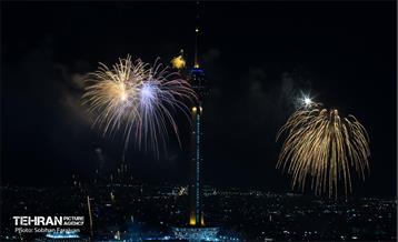 نور افشانی در شب سالگرد پیروزی انقلاب اسلامی 3