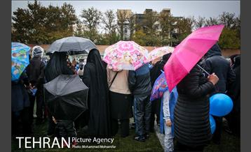 پیاده روی خانوادگی 26