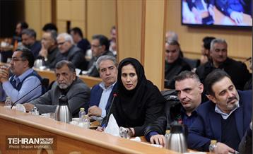 نشست هم‌اندیشی هیئت رئیسه اتاق اصناف تهران، روسای اتحادیه‌های صنفی تهران و هیئت امناء بازار تهران با شهردار تهران 32