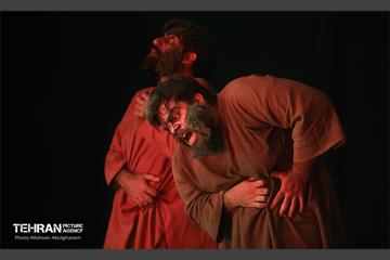 نمایش آیینی «در انتظار» 5