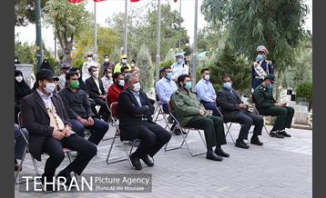 آیین تجلیل از متولیان تغسیل و تدفین اموات کرونایی 6