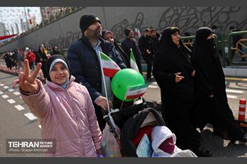 راهپیمایی ۲۲ بهمن در تهران - 3 46