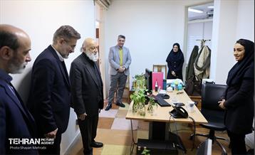 بازدید رئیس شورای شهر از مرکز حقوقی شهرداری تهران 43