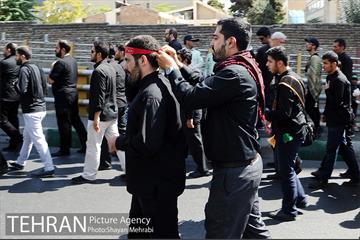 عزاداری عاشورا در میدان شهید طهرانی مقدم 7