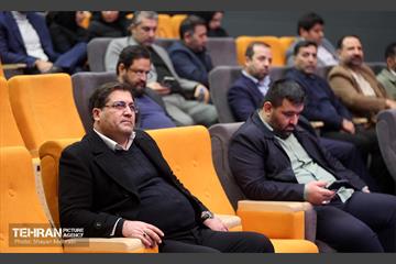 آیین تجلیل از برگزیدگان مناطق 22 گانه 46
