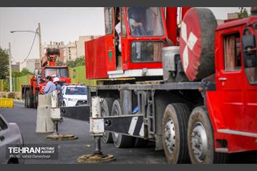 عملیات جمع آوری ریل‌ها و شاسی گذاری در حریم راه آهن تهران اهواز 1