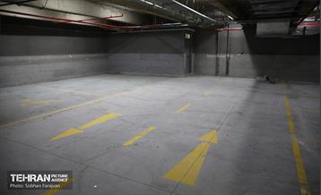 اینجا کارگاهه؛ پارکینگ مینابی 18