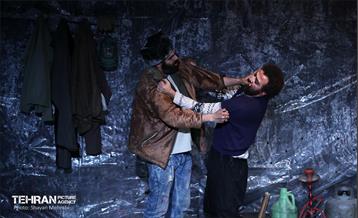 نمایش هیوشیما 35