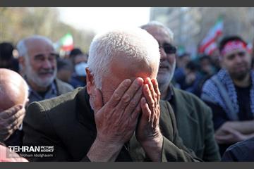 اجتماع مردم تهران در پی شهادت رهبر انقلاب - 2 12