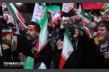 اجتماع مردم غیور تهران در قدردانی از همراهی جبهه مقاومت یمن 44
