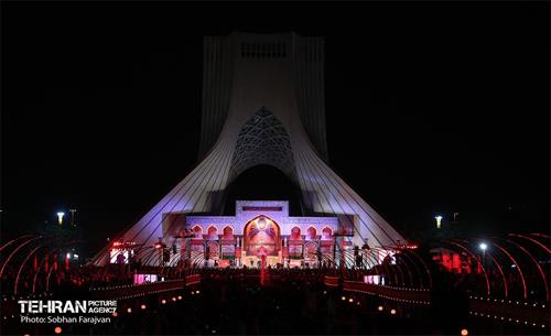 آئین بدرقه زائران اربعین در میدان آزادی 16