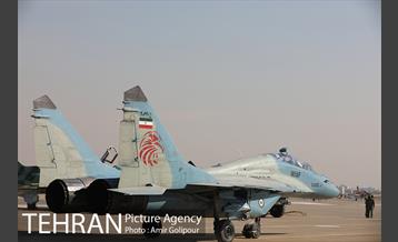 پرواز اسکادران ها بر آسمان پایتخت 11