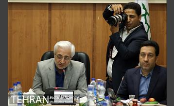 نشست صمیمانه شهردار منطقه 8 با اصحاب رسانه 9