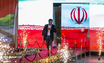 مراسم تجلیل از کشتی‌گیران قهرمان جهان (جشنی برای ایران) 93