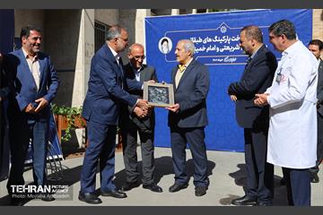 آیین ساخت پارکینگ طبقاتی در بیمارستان شریعتی 6
