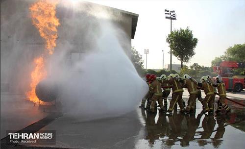 بازدید استاندار تهران از مرکز آموزش آتش‌نشانی شهرداری تهران 6