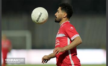 دیدار تیم های فوتبال پرسپولیس و پیکان 18