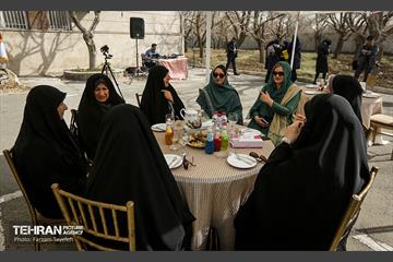 آیین درختکاری در منطقه‌5 25
